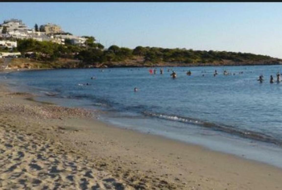 The Boucamviglia Beach House Saronida Dış mekan fotoğraf